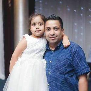 Meet your Posher, Asmita